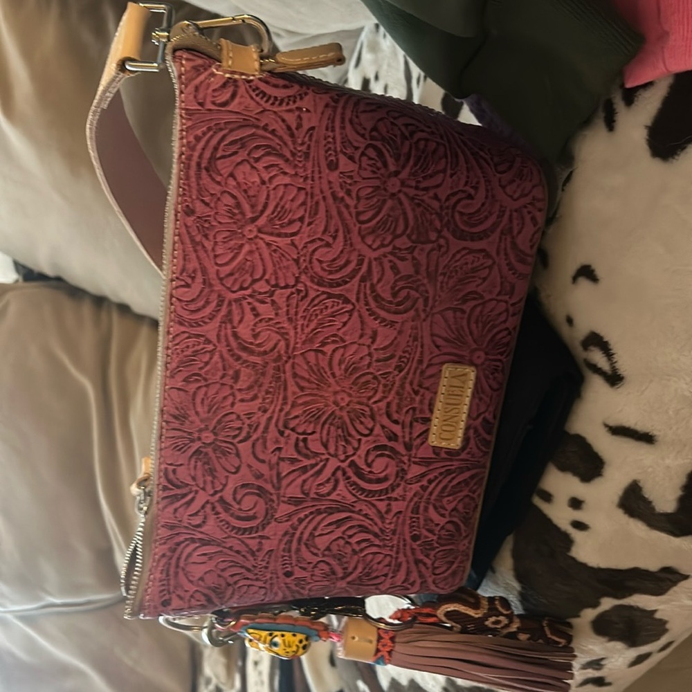 Consuela authentic. Mena Downtown without Crossbody strap.